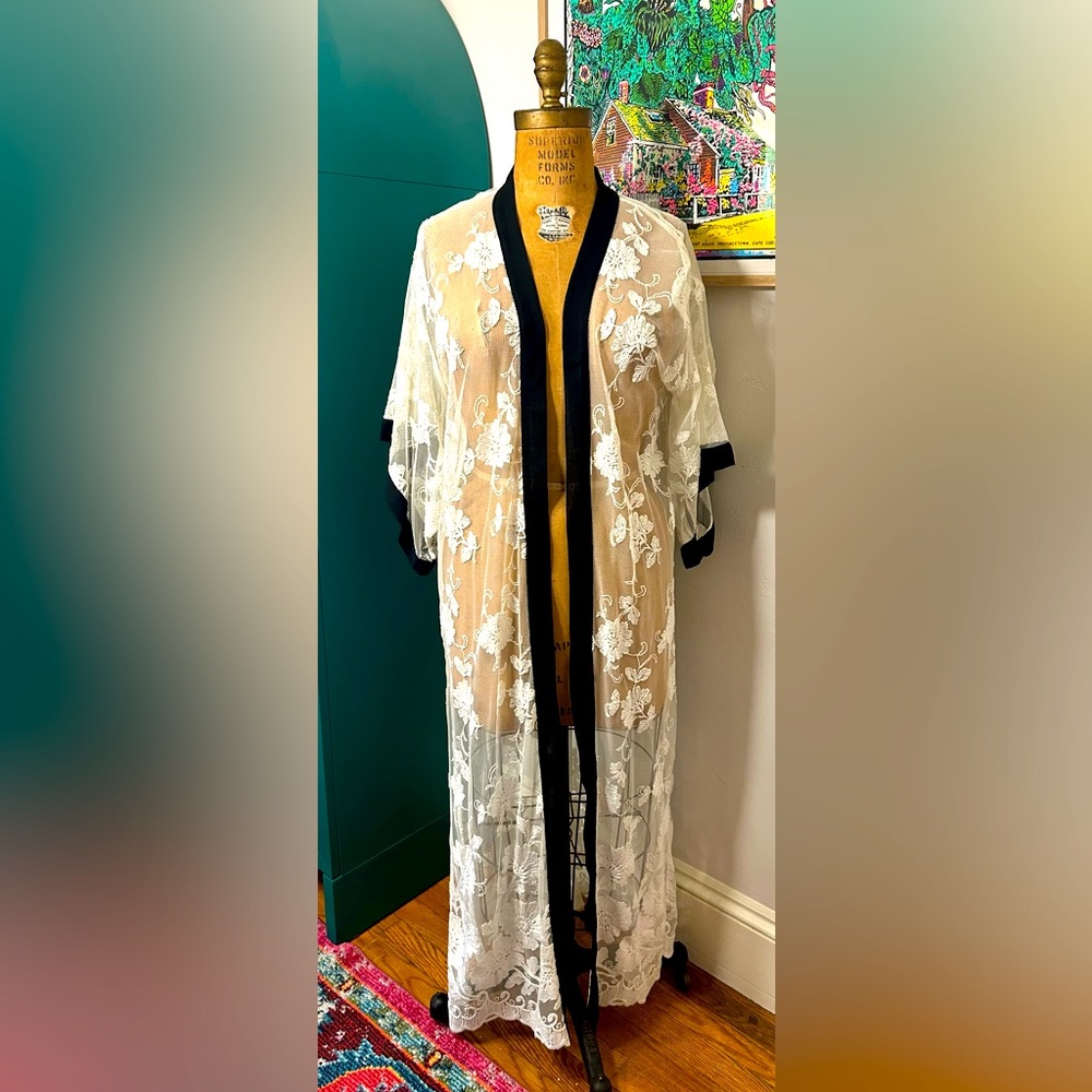 Free people lace kimono